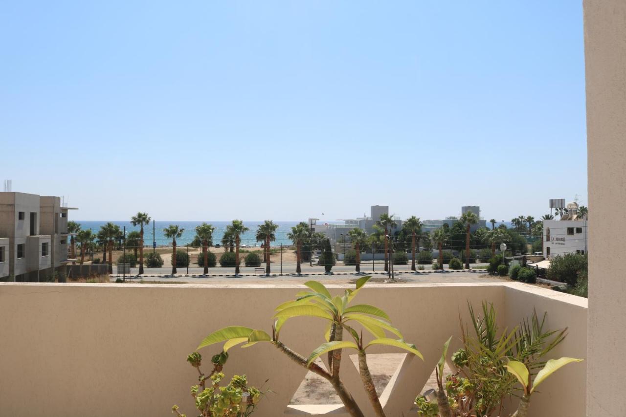 Ria Beach Sea View Apartment Pyla Exteriör bild