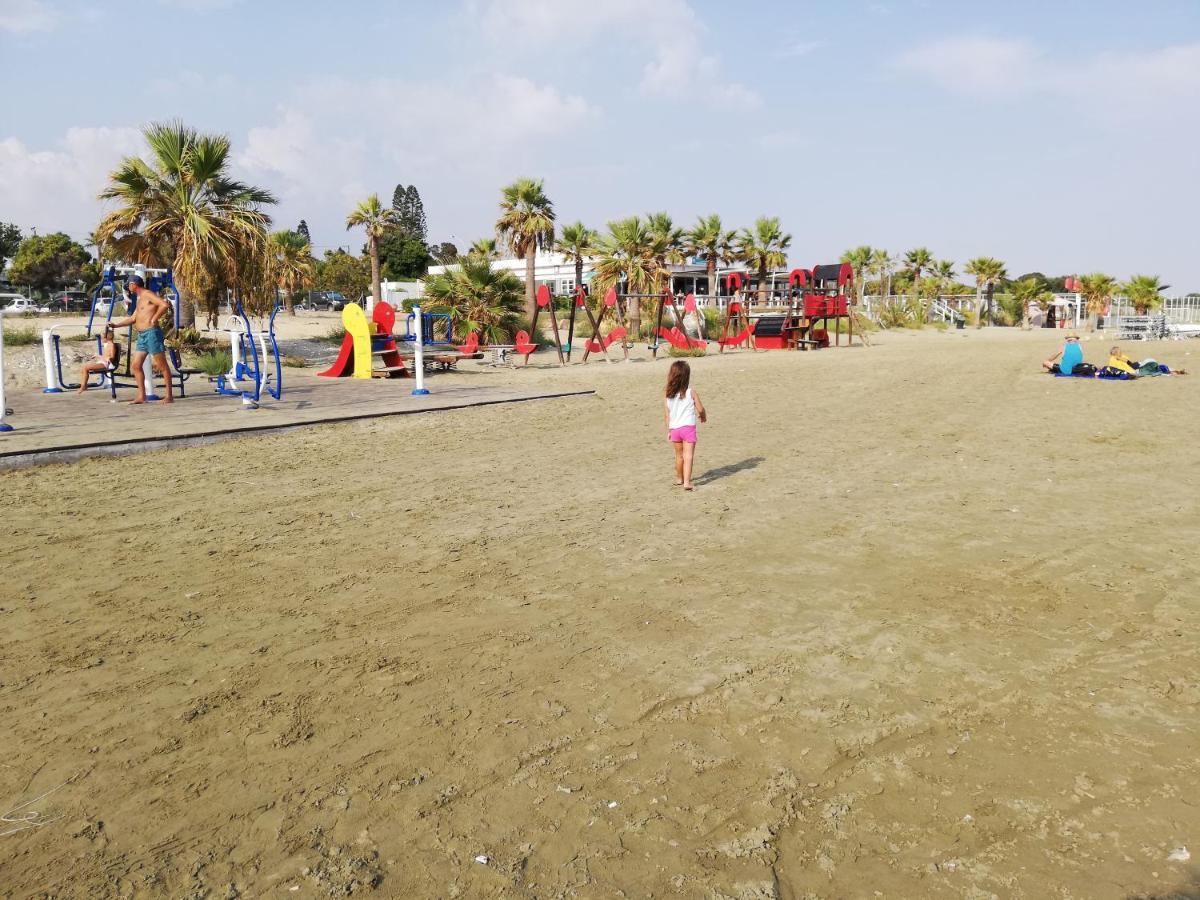 Ria Beach Sea View Apartment Pyla Exteriör bild
